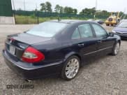 ✅ 2008 Mercedes-Benz E 350 Luxury • VIN: WDBUF87X38B313981 • Lot: 43023450. Wystawiony na IAAI z przebiegiem 128 505 mil. Bezpłatny archiwum sprzedaży aukcyjnych z USA i szczegółowy raport historii pojazdu na DreamBid. Zdjęcie 4.