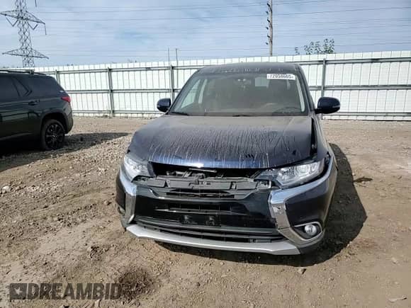 2017 Mitsubishi Outlander SE с VIN JA4AZ3A35HZ056814, выставлен на аукционе Copart как лот 72058665 с пробегом 88 161 миль миль и Списание • Salvage title. История ставок и продаж доступна на DreamBid. Изображение 13.