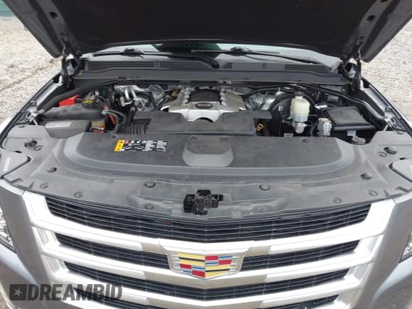 ✅ 2018 Cadillac Escalade ESV Luxury • VIN: 1GYS4HKJ6JR226827 • Lot: 42026047. Listed on IAAI with 86,525 mi. Free auction sales archive from the USA and detailed vehicle history report at DreamBid. Image 10.