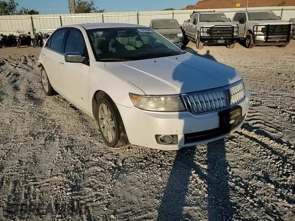 ✅ 2009 Lincoln MKZ • VIN: 3LNHM26T29R615887 • Lot: 82479045. Wystawiony na Copart z przebiegiem Nie podano. Bezpłatny archiwum sprzedaży aukcyjnych z USA i szczegółowy raport historii pojazdu na DreamBid. Zdjęcie 13.