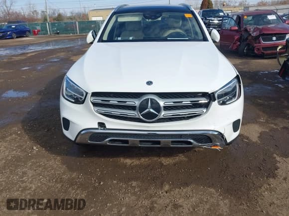 ✅ 2020 Mercedes-Benz GLC 300 • VIN: WDC0G8EB2LF745431 • Lot: 43694436. Wystawiony na IAAI z przebiegiem 47 001 mil. Bezpłatny archiwum sprzedaży aukcyjnych z USA i szczegółowy raport historii pojazdu na DreamBid. Zdjęcie 6.