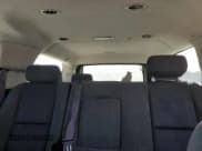 ✅ 2009 Chevrolet Suburban 1LT • VIN: 1GNFK26329R257985 • Lot: 52309645. Wystawiony na Copart z przebiegiem 212 258 mil. Bezpłatny archiwum sprzedaży aukcyjnych z USA i szczegółowy raport historii pojazdu na DreamBid. Zdjęcie 10.