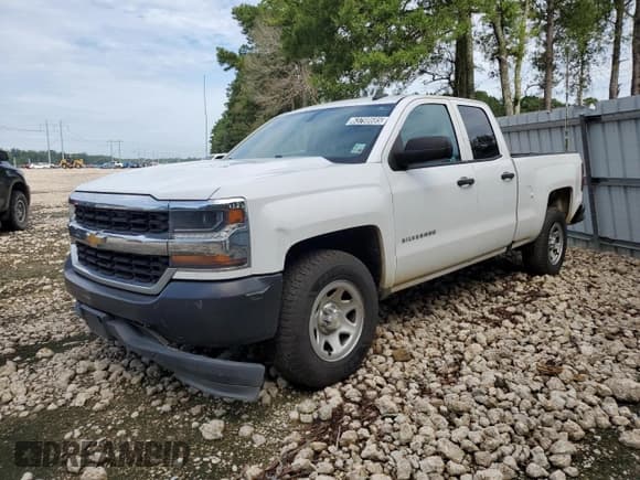 ✅ 2016 Chevrolet Silverado 1500 Work Truck • VIN: 1GCRCNEHXGZ258834 • Lot: 93790385. Wystawiony na Copart z przebiegiem 171 657 mil. Bezpłatny archiwum sprzedaży aukcyjnych z USA i szczegółowy raport historii pojazdu na DreamBid. Zdjęcie 1.