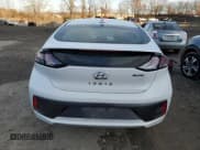 ✅ 2020 Hyundai Ioniq SE • VIN: KMHC75LJ8LU060904 • Lot: 84046934. Wystawiony na Copart z przebiegiem 29 986 mil. Bezpłatny archiwum sprzedaży aukcyjnych z USA i szczegółowy raport historii pojazdu na DreamBid. Zdjęcie 6.