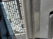 ✅ 2013 Volkswagen Beetle 2.5L • VIN: 3VWHX7AT0DM661415 • Lot: 66670475. Wystawiony na Copart z przebiegiem 136 878 mil. Bezpłatny archiwum sprzedaży aukcyjnych z USA i szczegółowy raport historii pojazdu na DreamBid. Zdjęcie 12.