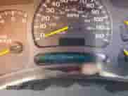 2004 Chevrolet Silverado 1500 LS с VIN 2GCEC19T841256770, выставлен на аукционе Copart как лот 61913374 с пробегом 277 413 миль миль и Списание • Salvage title. История ставок и продаж доступна на DreamBid. Изображение 9.