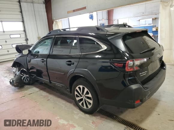 ✅ 2024 Subaru Outback Premium • VIN: 4S4BTAFC5R3100688 • Lot: 61008925. Listed on Copart with 22,992 mi. Free auction sales archive from the USA and detailed vehicle history report at DreamBid. Image 2.