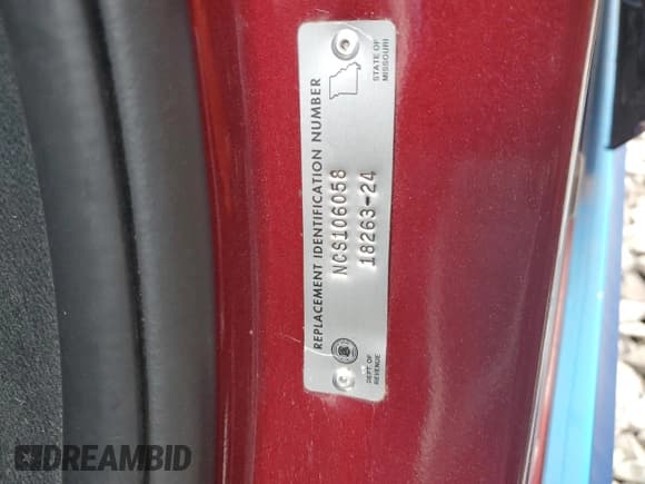 ✅ 2018 Jeep Grand Cherokee • VIN: NCS106058 • Lot: 58186895. Listed on Copart with 94,614 mi. Free auction sales archive from the USA and detailed vehicle history report at DreamBid. Image 12.