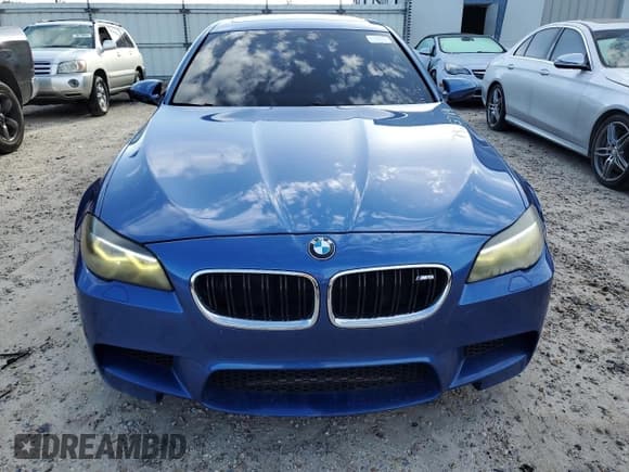 ✅ 2013 BMW M5 • VIN: WBSFV9C58DD096068 • Lot: 79225784. Listed on Copart with 106,630 mi. Free auction sales archive from the USA and detailed vehicle history report at DreamBid. Image 5.