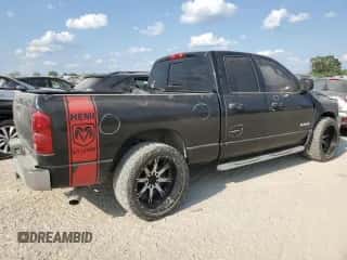 2007 Dodge 1500 SLT z VIN 1D7HA18277S267460, wystawiony jako Copart lot #69824424 z przebiegiem 249 567 mil mil oraz Szkoda całkowita • Salvage title. Historia ofert i sprzedaży dostępna na DreamBid. Obrazek 3.