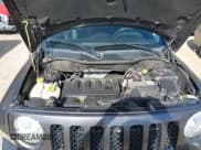 ✅ 2016 Jeep Patriot Sport • VIN: 1C4NJRBB9GD695555 • Lot: 43535616. Wystawiony na IAAI z przebiegiem 186 184 mil. Bezpłatny archiwum sprzedaży aukcyjnych z USA i szczegółowy raport historii pojazdu na DreamBid. Zdjęcie 10.