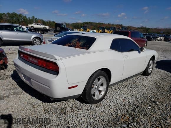✅ 2011 Dodge Challenger • VIN: 2B3CJ4DG3BH603968 • Lot: 84442014. Wystawiony na Copart z przebiegiem 203 914 mil. Bezpłatny archiwum sprzedaży aukcyjnych z USA i szczegółowy raport historii pojazdu na DreamBid. Zdjęcie 3.
