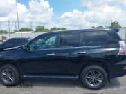 ✅ 2020 Lexus GX 460 Premium • VIN: JTJAM7BX8L5266401 • Lot: 42925610. Wystawiony na IAAI z przebiegiem 75 224 mil. Bezpłatny archiwum sprzedaży aukcyjnych z USA i szczegółowy raport historii pojazdu na DreamBid. Zdjęcie 15.