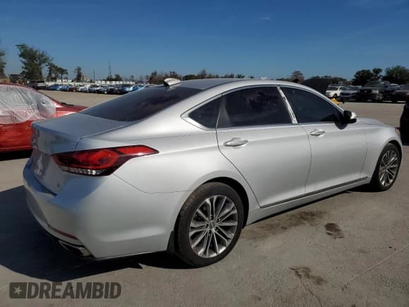 ✅ 2015 Hyundai Genesis 3.8L • VIN: KMHGN4JE4FU062452 • Lot: 85300814. Wystawiony na Copart z przebiegiem 167 110 mil. Bezpłatny archiwum sprzedaży aukcyjnych z USA i szczegółowy raport historii pojazdu na DreamBid. Zdjęcie 3.