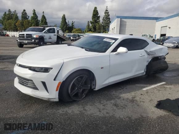 2017 Chevrolet Camaro 1LT z VIN 1G1FB1RS0H0107066, wystawiony jako Copart lot #86656895 z przebiegiem Nie podano mil oraz Szkoda całkowita • Salvage title. Historia ofert i sprzedaży dostępna na DreamBid. Obrazek 1.
