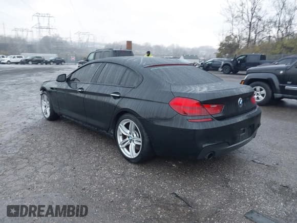 ✅ 2016 BMW 6 Series 640i xDrive • VIN: WBA6D2C59GGT65504 • Lot: 43792697. Wystawiony na IAAI z przebiegiem 79 905 mil. Bezpłatny archiwum sprzedaży aukcyjnych z USA i szczegółowy raport historii pojazdu na DreamBid. Zdjęcie 3.