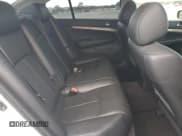 ✅ 2015 Infiniti Q40 • VIN: JN1CV6AP6FM500438 • Лот: 74081644. Опубликован ранее на Copart с пробегом 93 365 миль. Бесплатный доступ к архиву аукционных продаж из США и подробный отчёт об истории автомобиля на DreamBid. Изображение 11.