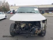 ✅ 2002 GMC Sierra 2500HD SLE • VIN: 1GTHK23122F187173 • Lot: 41446261. Wystawiony na IAAI z przebiegiem Nie podano. Bezpłatny archiwum sprzedaży aukcyjnych z USA i szczegółowy raport historii pojazdu na DreamBid. Zdjęcie 13.