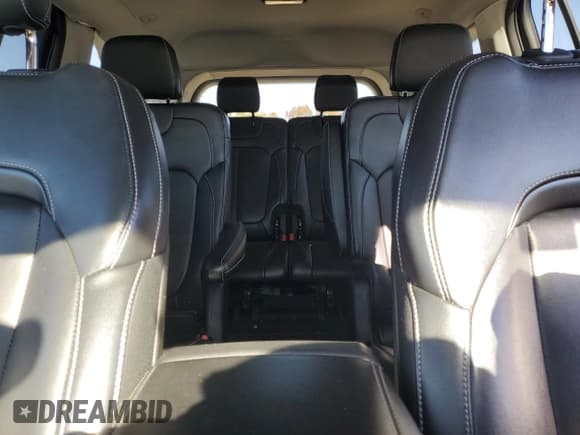 ✅ 2021 Jeep Grand Cherokee Limited • VIN: 1C4RJKBG9M8122485 • Lot: 87481885. Listed on Copart with 15,827 mi. Free auction sales archive from the USA and detailed vehicle history report at DreamBid. Image 10.
