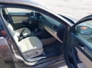 ✅ 2014 Volkswagen Jetta TDI w/Premium/Nav • VIN: 3VWLL7AJ8EM387791 • Lot: 42555967. Listed on IAAI with 218,829 mi. Free auction sales archive from the USA and detailed vehicle history report at DreamBid. Image 5.