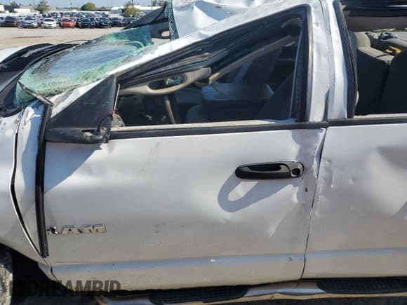 ✅ 2008 Dodge 1500 ST • VIN: 1D7HU18N58S564861 • Лот: 71627794. Опубликован ранее на Copart с пробегом Не указан. Бесплатный доступ к архиву аукционных продаж из США и подробный отчёт об истории автомобиля на DreamBid. Изображение 7.