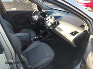 ✅ 2015 Hyundai Tucson Limited • VIN: KM8JUCAGXFU097260 • Лот: 43537707. Размещён на IAAI с пробегом 154 561 миль миль. Получите бесплатный доступ к архиву аукционных продаж из США и посмотрите подробный отчёт об истории автомобиля на DreamBid. Изображение 5.