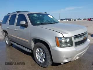 2007 Chevrolet Tahoe LT с VIN 1GNFC13J37R308904, выставлен на аукционе IAAI как лот 43021401 с пробегом 205 889 миль миль и . История ставок и продаж доступна на DreamBid. Изображение 1.
