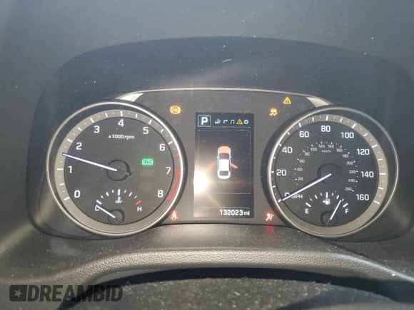 2017 Hyundai Elantra Limited with VIN KMHD84LFXHU207139, listed as a Copart auction lot 86726525 with 132,023 mi miles and Salvage title. Bid and sale history available at DreamBid. Image 9.