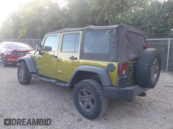 ✅ 2010 Jeep Wrangler Unlimited Sport • VIN: 1J4BA3H13AL225625 • Лот: 43518761. Опубликован ранее на IAAI с пробегом 193 988 миль. Бесплатный доступ к архиву аукционных продаж из США и подробный отчёт об истории автомобиля на DreamBid. Изображение 3.