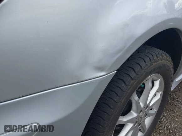 ✅ 2006 Mercedes-Benz R 3.5L • VIN: 4JGCB65EX6A013156 • Lot: 42593584. Wystawiony na IAAI z przebiegiem 283 216 mil. Bezpłatny archiwum sprzedaży aukcyjnych z USA i szczegółowy raport historii pojazdu na DreamBid. Zdjęcie 12.