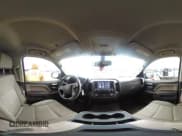 ✅ 2015 Chevrolet Silverado 2500HD LT • VIN: 1GC1KVEGXFF133842 • Lot: 41572202. Wystawiony na IAAI z przebiegiem 266 016 mil. Bezpłatny archiwum sprzedaży aukcyjnych z USA i szczegółowy raport historii pojazdu na DreamBid. Zdjęcie 19.