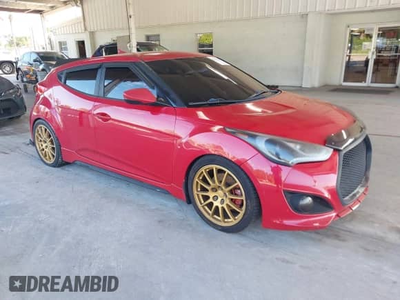 2016 Hyundai Veloster Turbo with VIN KMHTC6AE0GU289915, listed as a IAAI auction lot 43333026 with 124,055 mi miles and . Bid and sale history available at DreamBid. Image 1.