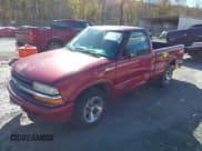 ✅ 2001 Chevrolet S-10 • VIN: 1GCCS145018257861 • Лот: 43582992. Опубликован ранее на IAAI с пробегом 294 941 миль. Бесплатный доступ к архиву аукционных продаж из США и подробный отчёт об истории автомобиля на DreamBid. Изображение 2.