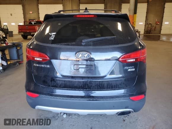 ✅ 2014 Hyundai Santa Fe • VIN: 5XYZUDLB3EG185582 • Лот: 92859895. Опубликован ранее на Copart с пробегом 172 897 миль. Бесплатный доступ к архиву аукционных продаж из США и подробный отчёт об истории автомобиля на DreamBid. Изображение 6.