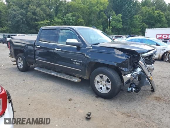✅ 2018 Chevrolet Silverado 1500 LT • VIN: 3GCPCREC8JG523518 • Lot: 65961315. Wystawiony na Copart z przebiegiem 113 796 mil. Bezpłatny archiwum sprzedaży aukcyjnych z USA i szczegółowy raport historii pojazdu na DreamBid. Zdjęcie 4.