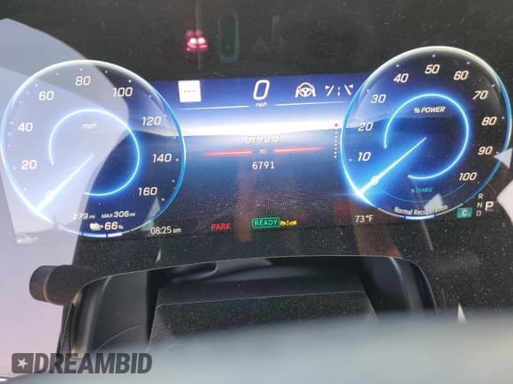 ✅ 2024 Mercedes-Benz EQS 450 • VIN: W1KCG2EB4RA047852 • Lot: 57685795. Listed on Copart with 6,791 mi. Free auction sales archive from the USA and detailed vehicle history report at DreamBid. Image 9.