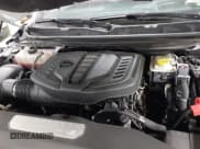 ✅ 2024 Jeep Wagoneer Series III • VIN: 1C4SJVDP8RS168920 • Lot: 41875326. Wystawiony na IAAI z przebiegiem 18 104 mil. Bezpłatny archiwum sprzedaży aukcyjnych z USA i szczegółowy raport historii pojazdu na DreamBid. Zdjęcie 10.