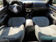 ✅ 2012 Hyundai Santa Fe GLS • VIN: 5XYZG4AG1CG154401 • Lot: 82873394. Listed on Copart with 267,184 mi. Free auction sales archive from the USA and detailed vehicle history report at DreamBid. Image 8.