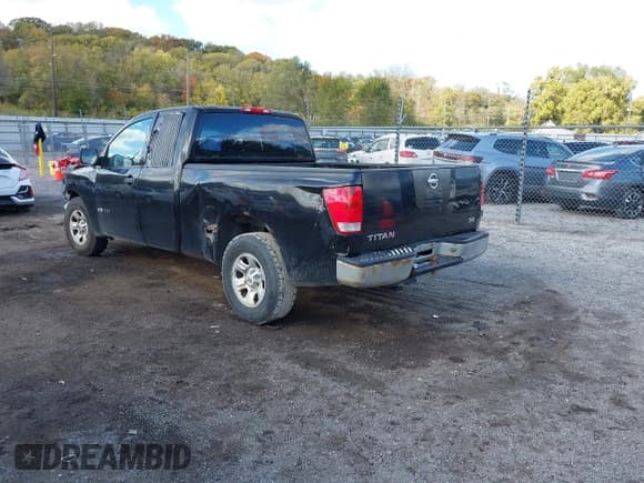 ✅ 2006 Nissan Titan SE • VIN: 1N6AA06A66N560857 • Лот: 43576989. Опубликован ранее на IAAI с пробегом 243 184 миль. Бесплатный доступ к архиву аукционных продаж из США и подробный отчёт об истории автомобиля на DreamBid. Изображение 3.