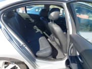 ✅ 2018 BMW 3 Series 320i xDrive • VIN: WBA8A3C56JA491482 • Lot: 43374501. Listed on IAAI with 109,412 mi. Free auction sales archive from the USA and detailed vehicle history report at DreamBid. Image 8.