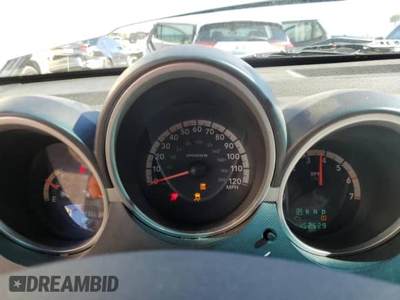 2007 Dodge Nitro SLT с VIN 1D8GU58K77W557115, выставлен на аукционе Copart как лот 81274294 с пробегом 152 529 миль миль и Списание • Salvage title. История ставок и продаж доступна на DreamBid. Изображение 9.