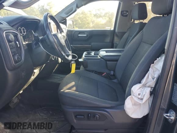 ✅ 2019 Chevrolet Silverado 1500 RST • VIN: 1GCRYEED6KZ414147 • Lot: 77144244. Wystawiony na Copart z przebiegiem 130 015 mil. Bezpłatny archiwum sprzedaży aukcyjnych z USA i szczegółowy raport historii pojazdu na DreamBid. Zdjęcie 7.