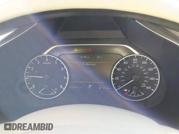 2015 Nissan Murano Platinum with VIN 5N1AZ2MH2FN249848, listed as a IAAI auction lot 43394992 with 150,969 mi miles and . Bid and sale history available at DreamBid. Image 7.