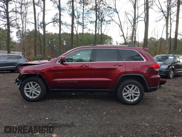 ✅ 2018 Jeep Grand Cherokee Laredo E • VIN: 1C4RJFAG8JC200224 • Лот: 43778143. Опубликован ранее на IAAI с пробегом 29 727 миль. Бесплатный доступ к архиву аукционных продаж из США и подробный отчёт об истории автомобиля на DreamBid. Изображение 14.
