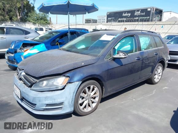 ✅ 2016 Volkswagen Golf TSI S • VIN: 3VWC17AUXGM514365 • Lot: 43017568. Listed on IAAI with 92,593 mi. Free auction sales archive from the USA and detailed vehicle history report at DreamBid. Image 20.