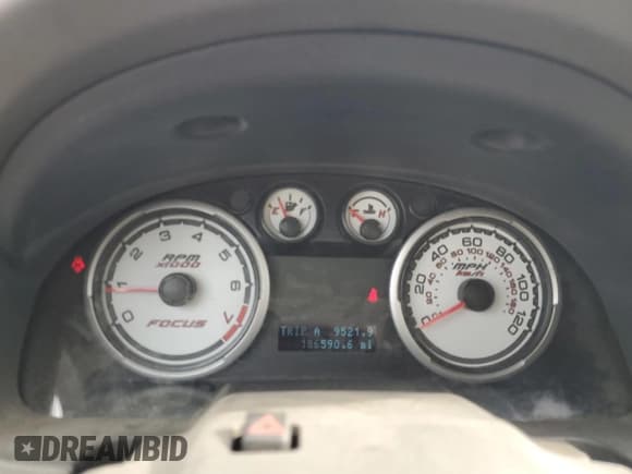 ✅ 2011 Ford Focus SEL • VIN: 1FAHP3HN2BW168020 • Lot: 82479705. Listed on Copart with 186,590 mi. Free auction sales archive from the USA and detailed vehicle history report at DreamBid. Image 9.