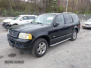 ✅ 2003 Ford Explorer Limited • VIN: 1FMDU75W23UC01032 • Lot: 41922485. Wystawiony na IAAI z przebiegiem 318 766 mil. Bezpłatny archiwum sprzedaży aukcyjnych z USA i szczegółowy raport historii pojazdu na DreamBid. Zdjęcie 2.