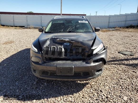 ✅ 2016 Jeep Cherokee Latitude • VIN: 1C4PJMCS4GW101629 • Лот: 84596495. Опубликован ранее на Copart с пробегом 148 509 миль. Бесплатный доступ к архиву аукционных продаж из США и подробный отчёт об истории автомобиля на DreamBid. Изображение 5.