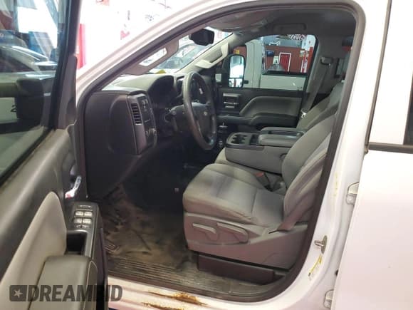 ✅ 2015 Chevrolet Silverado 2500HD Work Truck • VIN: 1GC1KUEG7FF515532 • Lot: 42901189. Wystawiony na IAAI z przebiegiem 184 122 mil. Bezpłatny archiwum sprzedaży aukcyjnych z USA i szczegółowy raport historii pojazdu na DreamBid. Zdjęcie 1.