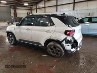 2022 Hyundai Venue Limited z VIN KMHRC8A32NU199831, wystawiony jako Copart lot #52970184 z przebiegiem 34 436 mil mil oraz Nie do naprawy • Non repairable. Historia ofert i sprzedaży dostępna na DreamBid. Obrazek 2.